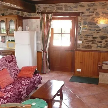 Stunning Home In Payzac